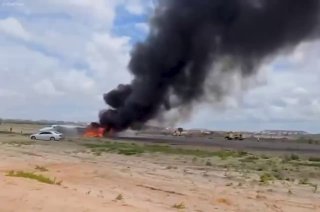 В ДРК самолет с министром выкатился за пределы ВПП