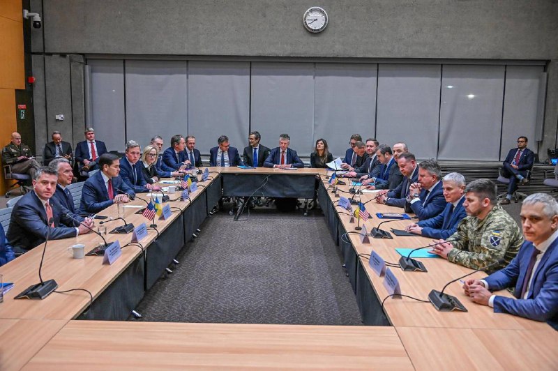 Переговоры США, Украины и ЕС возобновлены в Швейцарии