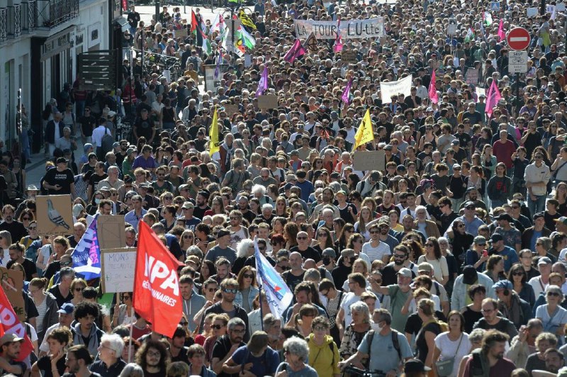 Во Франции забастовка парализовала производство алкоголя