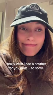 Хейли Бибер сожалеет об отсутствии брата