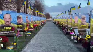 УкроСМИ: Зеленский ставит жизни солдат под угрозу ради удержания позиций