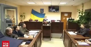 Судебное заседание по делу Коломойского перенесено из-за поломки машины конвоя