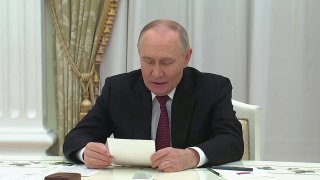 Россия будет укреплять ОДКБ, заявил Путин