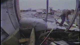 Возвращение героя: похороны погибшего солдата