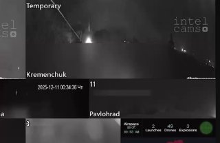 Массированная атака БПЛА в Москве и Московской области: небо закрыто, отменены рейсы