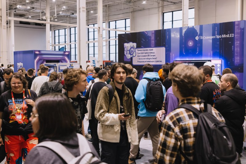 Репортаж с Comic Con Игромир: косплей, игры и AI-ассистент Алиса