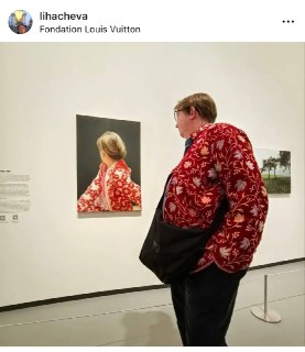 Арт-эксперт косплеит известную картину