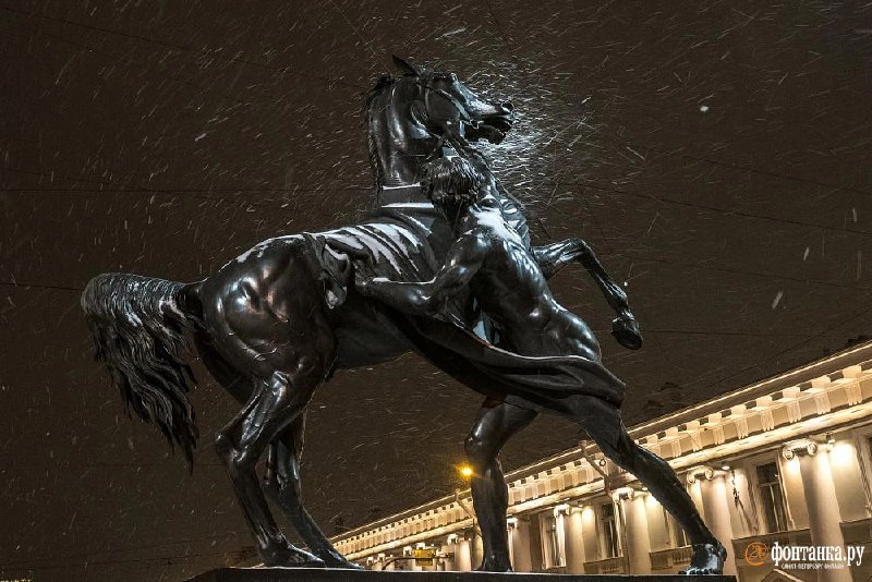 История Аничковых коней: подарки монархам и путь к вечности