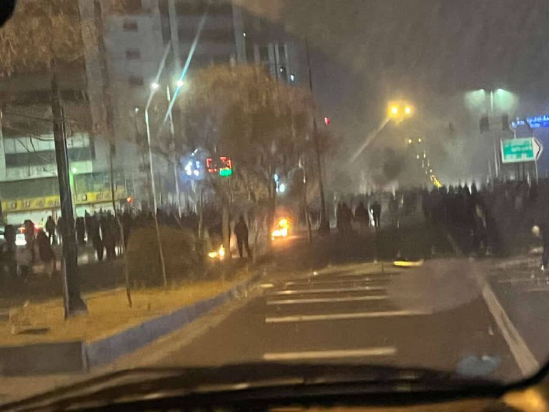 Протесты в Иране: экономические причины и перспективы эскалации