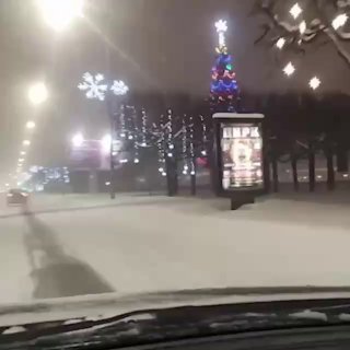 Продолжительный снегопад из-за циклона «Фрэнсис»