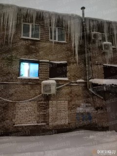 В Петербурге продолжается конкурс на самую большую сосульку