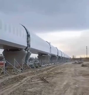 Китай разрабатывает Hyperloop, способный развивать скорость до 1000 км/ч