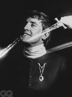 Пол Мескала в фотосессии для журнала GQ