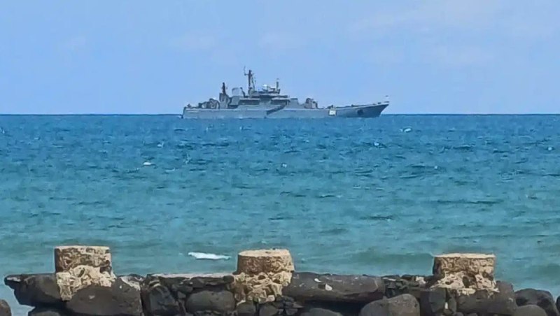 БДК "Александр Отраковский" совершил дальний поход в Африку