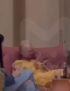 Лариса Долина не освободила квартиру в Хамовниках