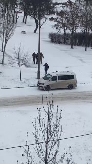 Инцидент в Кривом Роге: задержание и транспортировка в автомобиле