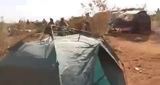 В Буркина-Фасо террористы атаковали военную базу