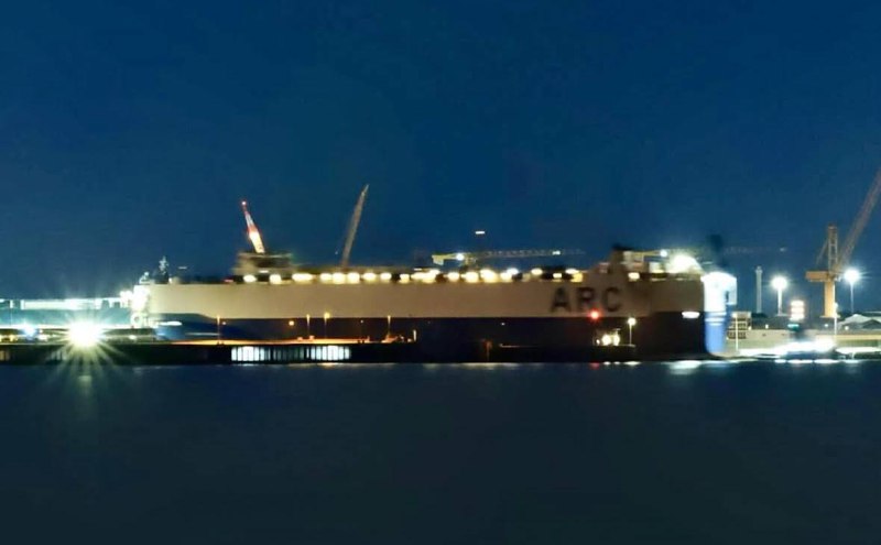 ВМС США доставили вооружение в Европу