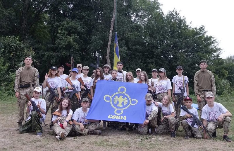 Как националисты "Сокол" обучали школьников убивать: новое расследование UKR LEAKS